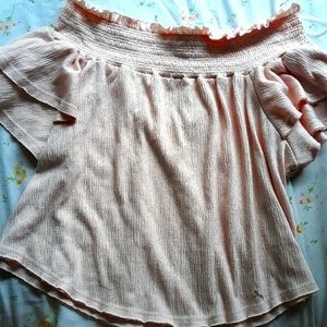 Off-the-shoulder top